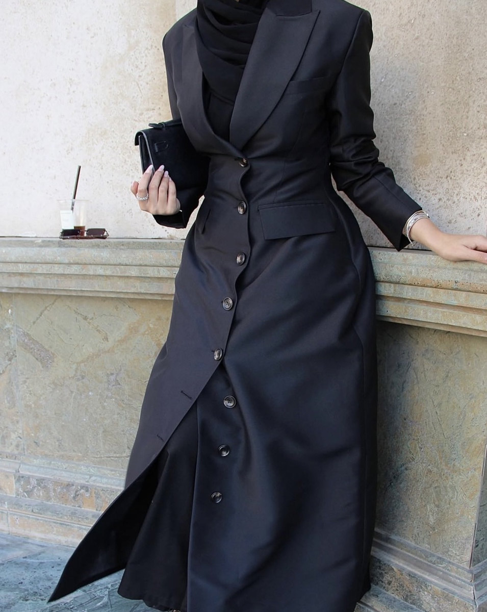 عباية نايا من مجموعة ABAYA AESTHETIC