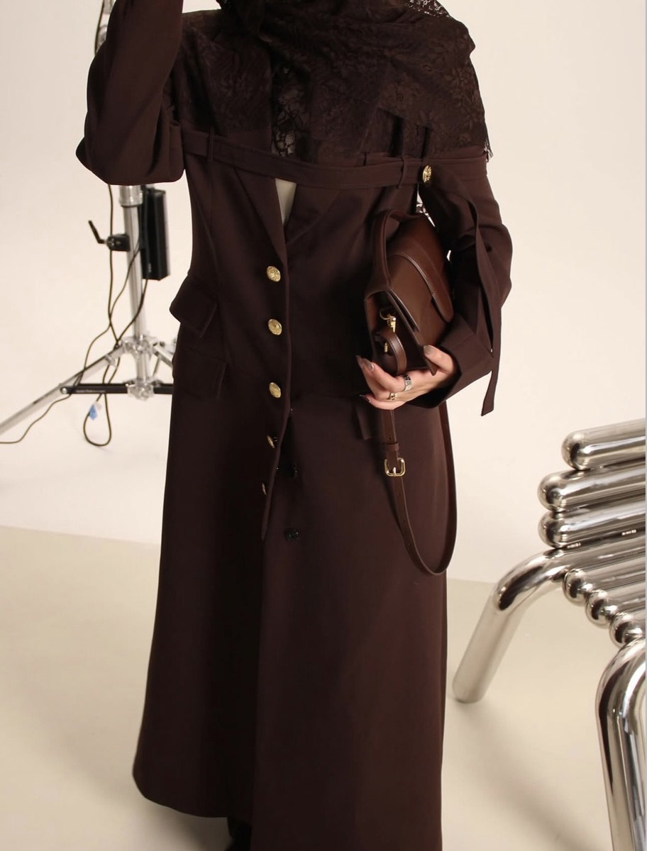 عباية روز من مجموعة ABAYA AESTHETIC